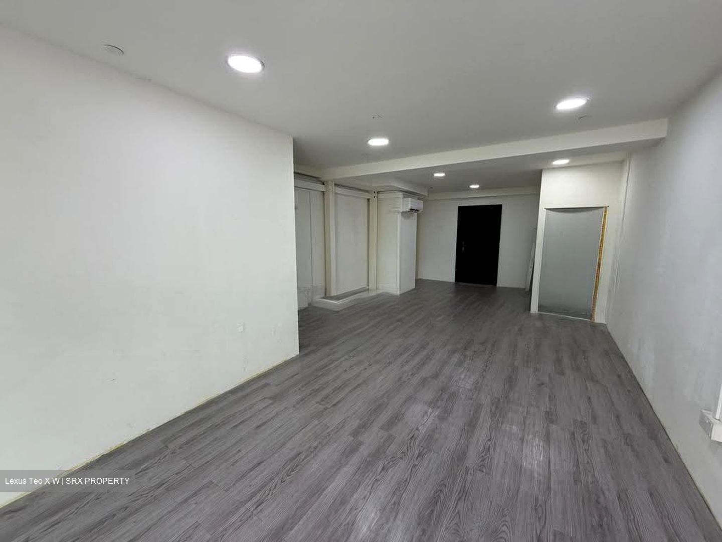 Premier @ Kaki Bukit (D14), Factory #632372201